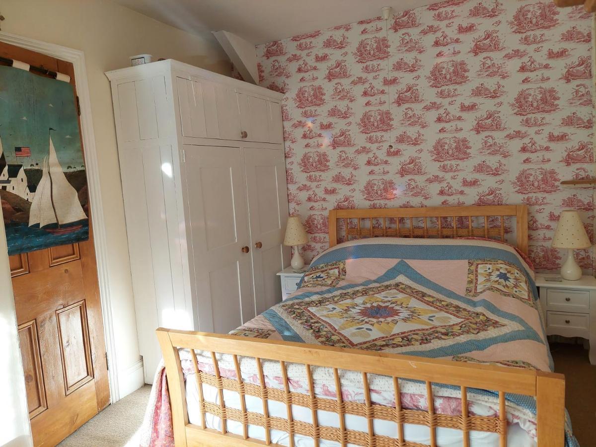 Gerynant Villa Нюкий Екстериор снимка